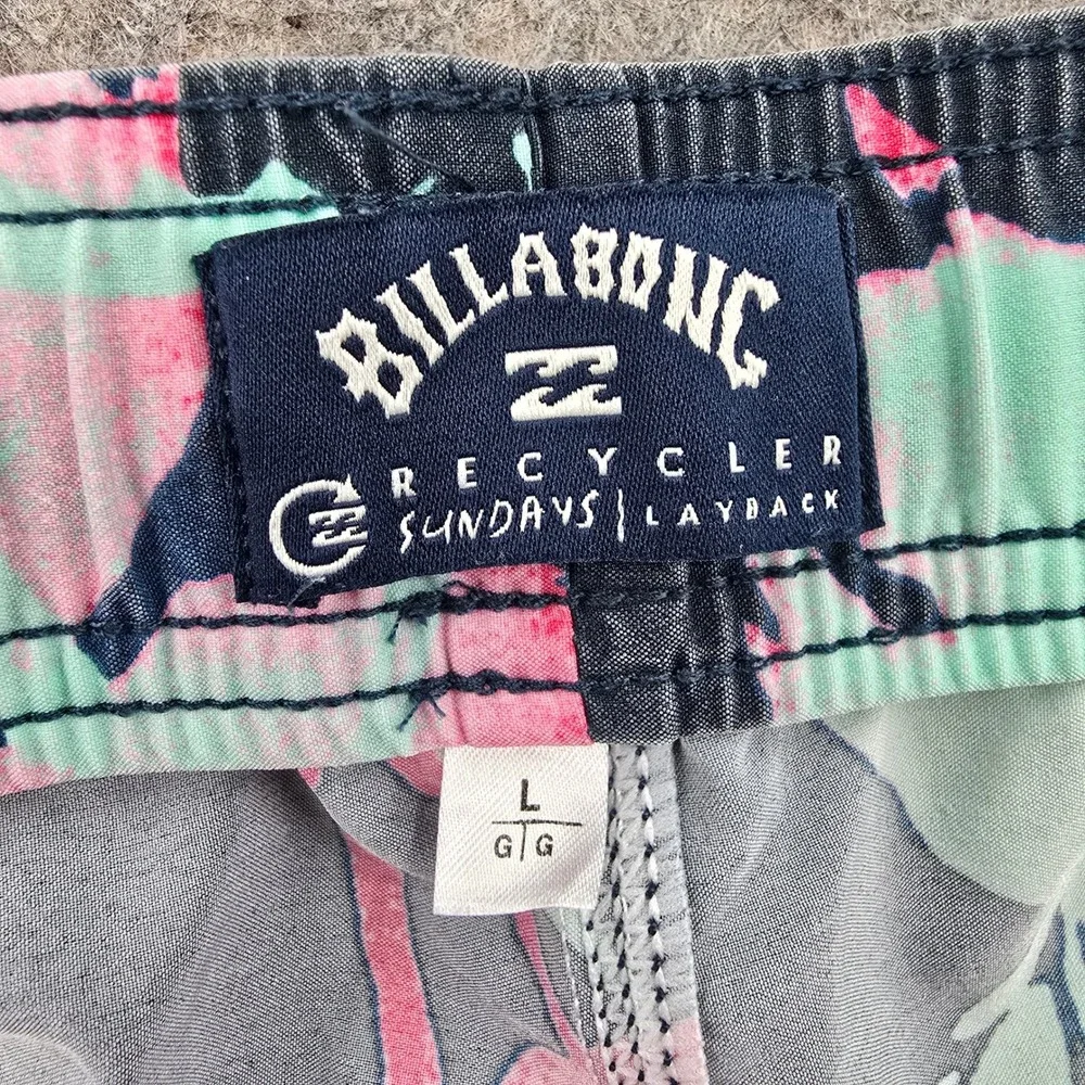 Billabong Mens Large Hybrid Board Shorts Floral Barbed Wire Gray Pink Mint Green